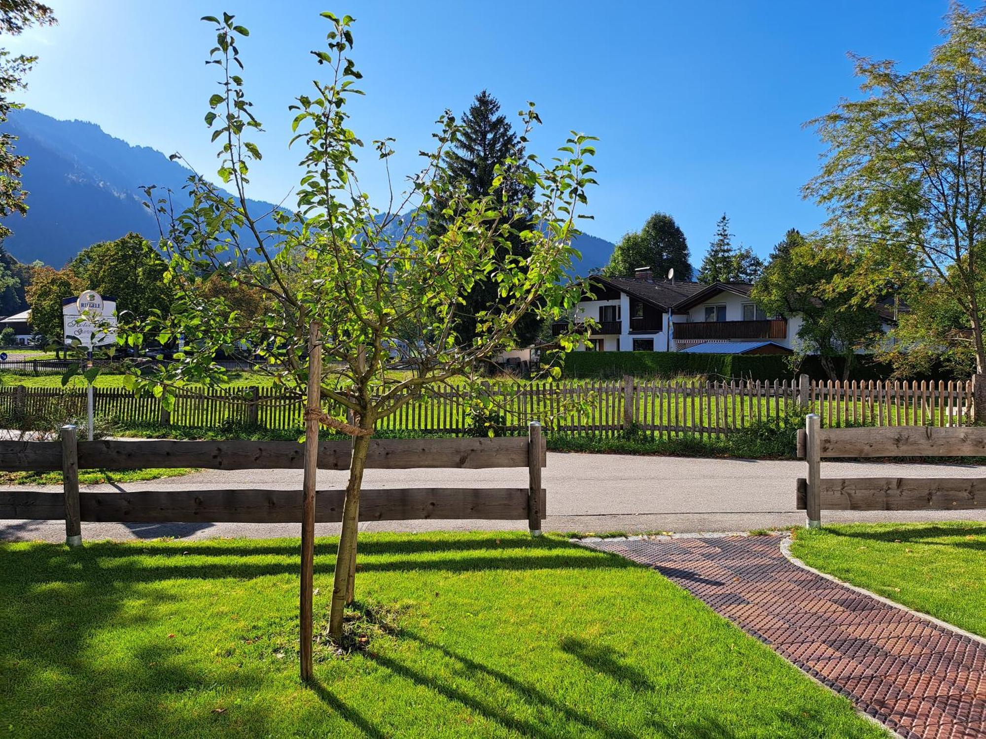Neu! Ferienwohnungen im Lüftlmalereck, Hennalahaus Oberammergau Exterior foto