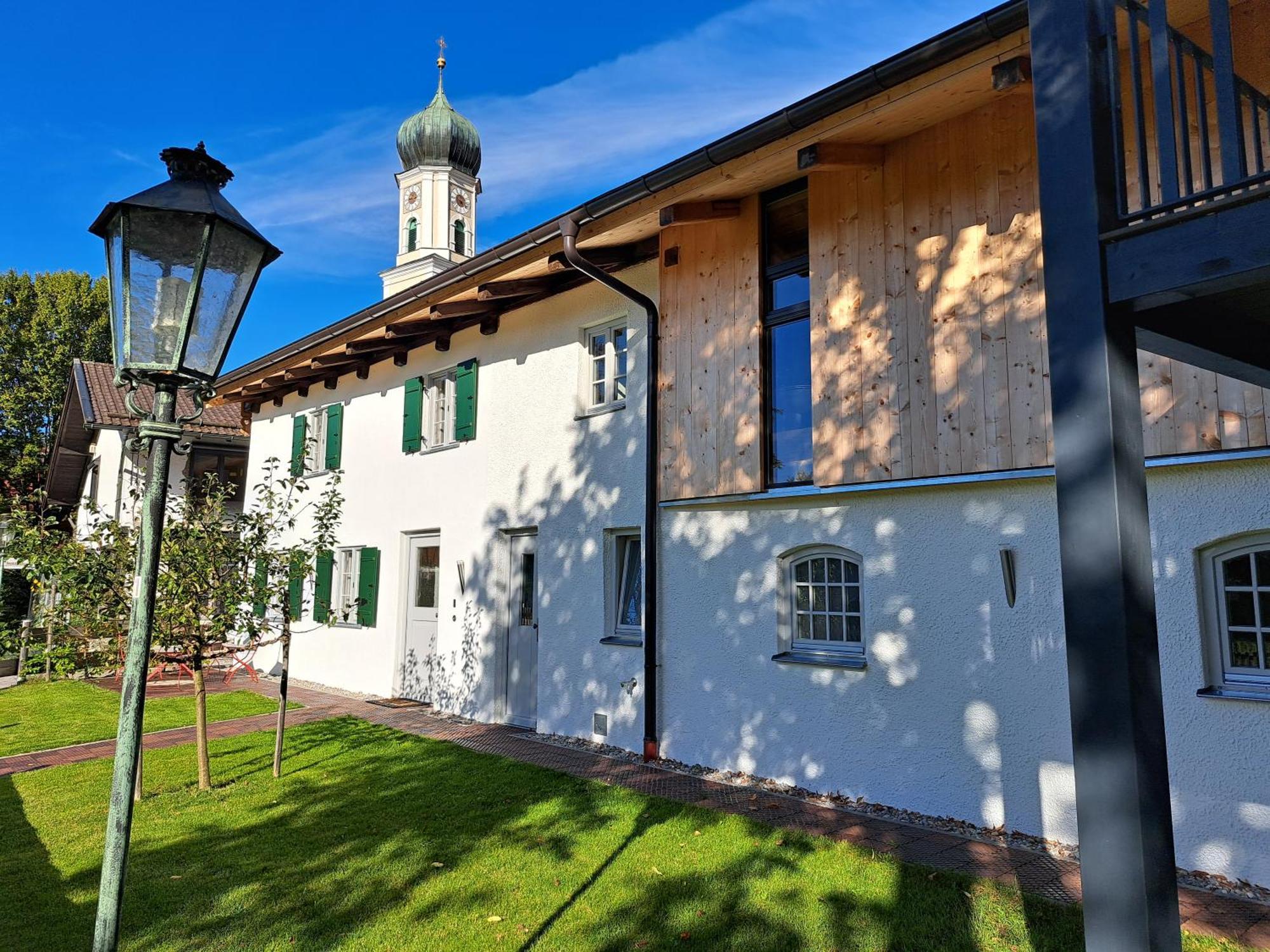 Neu! Ferienwohnungen im Lüftlmalereck, Hennalahaus Oberammergau Exterior foto