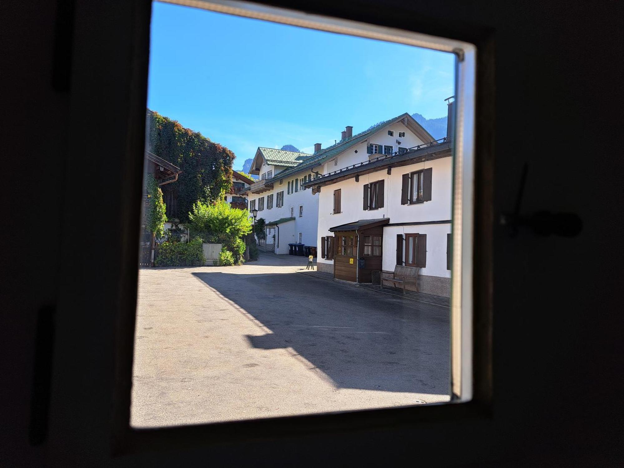 Neu! Ferienwohnungen im Lüftlmalereck, Hennalahaus Oberammergau Exterior foto