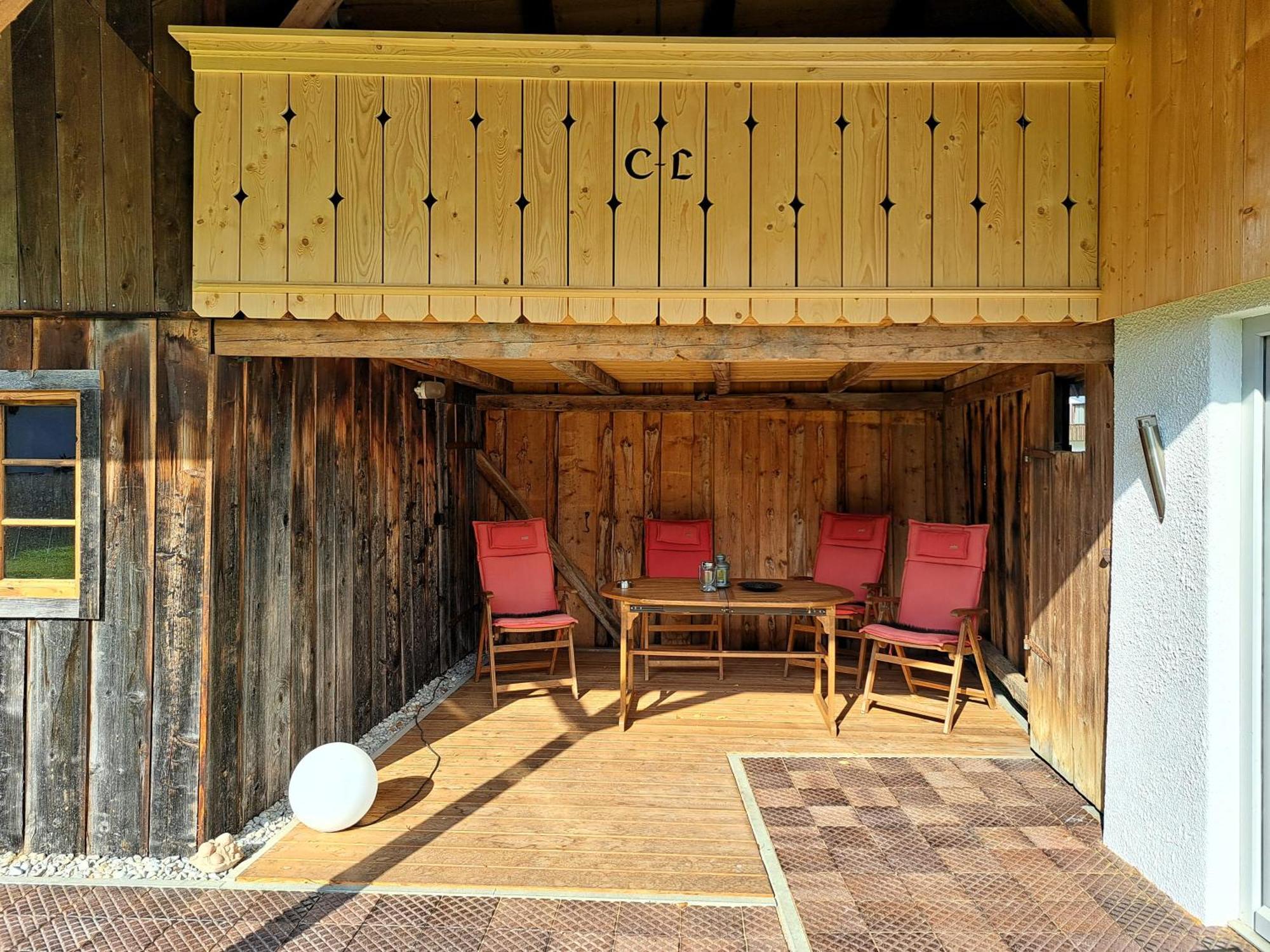 Neu! Ferienwohnungen im Lüftlmalereck, Hennalahaus Oberammergau Exterior foto